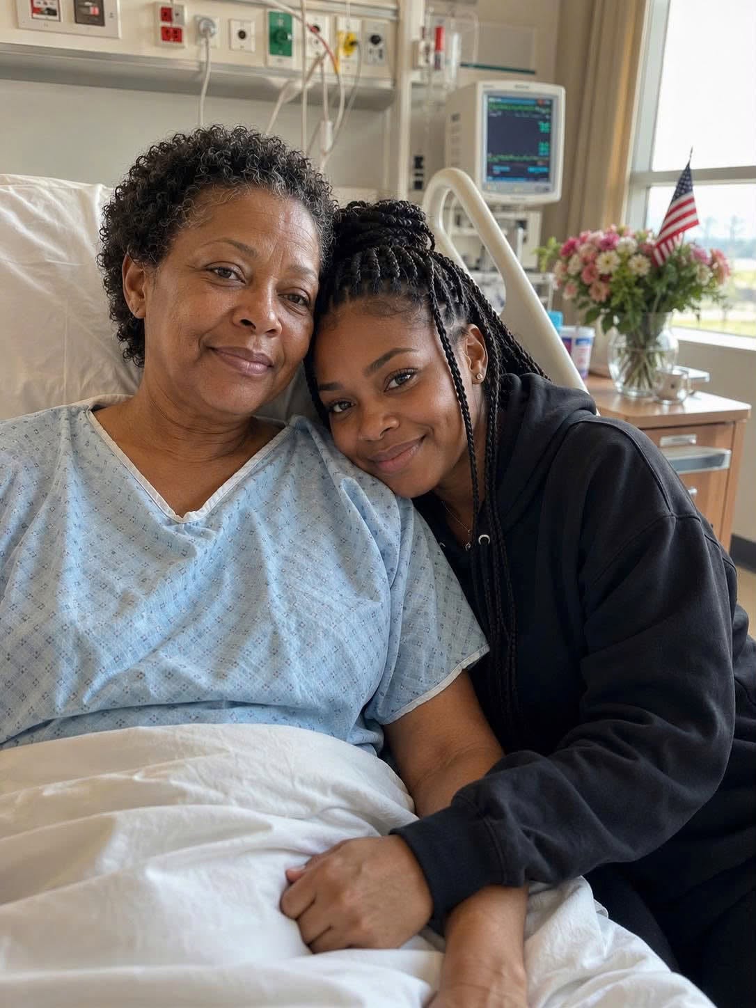 MY MOTHER COOKED MEALS FOR A HOMELESS MAN WHO LIVED BEHIND OUR HOUSE FOR 20 YEARS — THE DAY AFTER HER FUNE:RAL, HE TOOK MY HANDS IN HIS AND SAID, “BEFORE SHE DI:ED, SHE BEGGED ME TO STAY SILENT.”